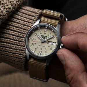 세이코5 오토매틱 필드워치 남성 나토밴드 시계 SBSA199