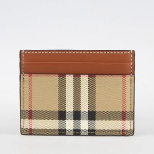 [버버리] 샌든 체크 카드 지갑 8094426