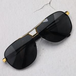 [HYIJXZU6_4B]초경량 편광선글라스 보잉 편광 골드스모크