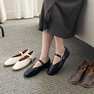 1cm 말랑 고무창 발편해 스퀘어코 페미닌 데일리 미엘가 메리제인 플랫슈즈