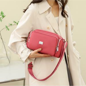 [에스이랜드]KNPD 고급 패션 데일리 여행용 크로스백