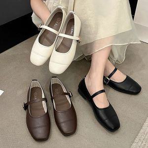 바이시유 마리나 신상 여성신발 여자 단화 로퍼 구두 플랫슈즈 신발