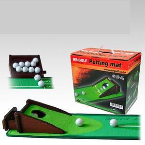 [MEK88086_53DC]미스터골프 미니원목매트+볼공급기세트
