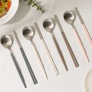 국산 스텐 예쁜 숟가락 젓가락 신혼부부 가족 수저 세트/고급/한식/숫가락/식당/선물용/커트러리/캠핑/답례