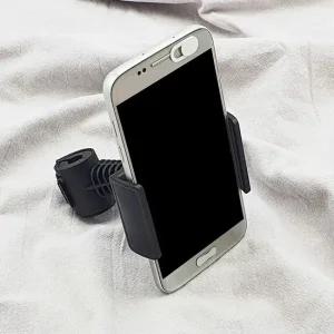 차량 뒷좌석 폰거치대 2열 헤드레스트 폰고정 홀더 차량용휴대폰거치대 차량용휴대폰홀더