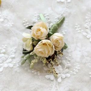 [콩심팥심]브로치 아이보리 웨딩 신랑코사지 웨딩플라워소품 셀프웨딩소품