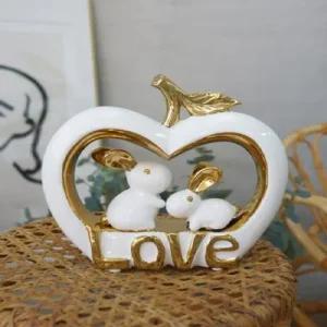 ksr 러브 사과속 토끼 장식인형 장식품 개업선물 생일선물 소품인형