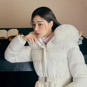 [에고이스트](강남점)[전략] 웨이스트 테이프 장식 숏 구스점퍼 (ER4TD002)