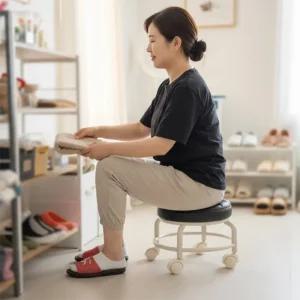 이동식 바퀴달린 의자 좌식작업용 허리편한 청소의자 회전형 낮은 작업의자 어르신 선물