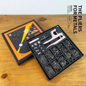 똑딱단추 스냅 단추 중형 아일렛 펀치 똑딱이 옷만들기 공예 핀타입 가시도트 부자재 똑딱이펀