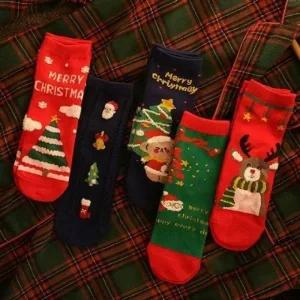 ( )크리스마스 귀여운 양말 A 5종 중 랜덤 부드러운 방석 극세사 춘식이 회사용 겨울 캐릭터 수면양말