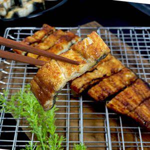 [파인밀][품질보장] 국내산 자포니카 민물장어 손질장어 1kg (손질 후 600g 내외) 소스2종+초생강채 포함