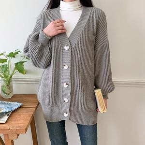 오버핏 미루테 도톰 버튼 가디건 포인트