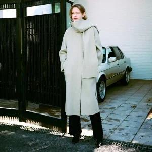 [온앤온](강남점) 머플러 라운드넥 핸드메이드 코트 NEW4WHB24