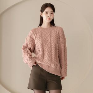 [시크라인] 크로이 꽈배기 니트 겨울코디 루즈핏 라운드넥 3컬러 가을겨울 이너 캐쥬얼룩 데일리룩 데이트룩