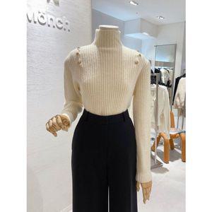 [갤러리아] 어깨 금장 폴라니트T(GOBKP033F)