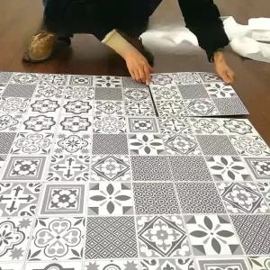 접착식 데코타일 현관 주방 세탁실 베란다 바닥 셀프 인테리어 스티커 타일