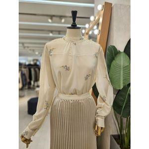 [갤러리아] S/S프릴겹카라플라워블라우스 RTBWBLGA030