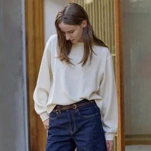 [코데즈컴바인](대구신세계) 볼륨자수 밑단 스트링 TS (CKD-TS506WA)