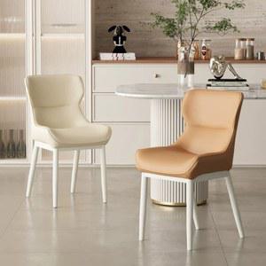 풀먼스 모던 심플한 고급 다이닝의자 식탁 의자 가죽 등받이 인테리아