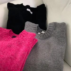 핫핑 [데일리룩/아방핏] 포이브 루즈핏 라운드넥 긴팔니트맨투맨