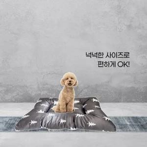 [콩심팥심]강아지 극세사 사각방석 M 침대 하우스 애견 논슬립 애견방석