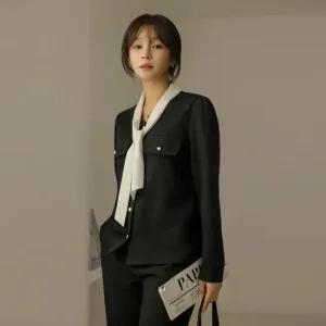 [66-110] 히브 타이 배색 포켓 버튼 블라우스