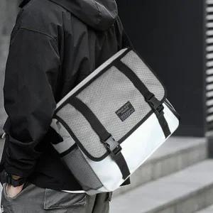 [RGK26P18]대학생 베이직한 옆으로매는가방 책가방