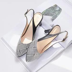 [피커]국내제작 슬림핏 패턴 뾰족코 포인트 슬링백 미들힐