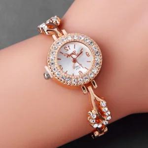 여성 팔찌 러블리 손시계 겸용패션 겸목 생활방수 캐주얼목 남녀 목시계 패션목 학생목 여자목 고등 큐빅