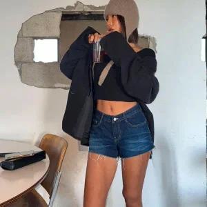 [신세계라이브쇼핑][옷자락] 여자 핫팬츠 컷팅 워싱 새깅 숏 논스판 진청 청반바지