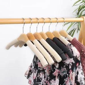 원목 옷걸이 미끄럼방지 논슬립 라운드 명품 옷걸이 논슬립옷걸이 어깨뿔방지옷걸이