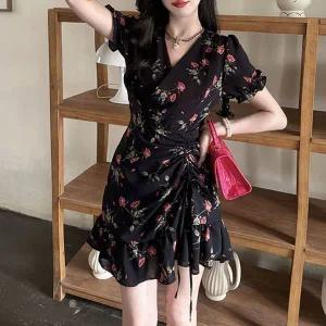 [하프클럽/]플라워패턴 랩 원피스 스커트 스트랩 밑단 프릴 브이넥 원피스