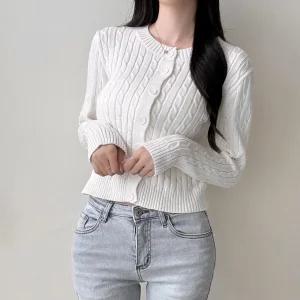 라운드넥 꽈배기 니트 가디건 스웨터