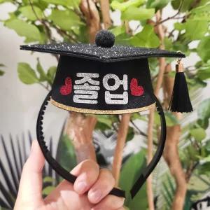 졸업 학사모 머리띠 수료 승급 졸업식선물 졸업파티 선물 학교 유치원 교회 학사모머리띠