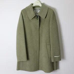 [꼼빠니아]24FW 울100 핸드메이드 카키 하프기장 코트 WJK320