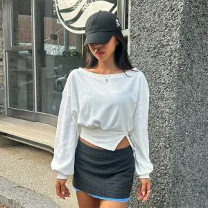 [유야]여성 입술넥 오프숄더 트임 맨투맨 티셔츠 -FTS0941- 봄 가을