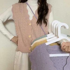 [콩심팥심]딥브이넥 셔링 펀칭 레이스 니트조끼 가디건st 러블리