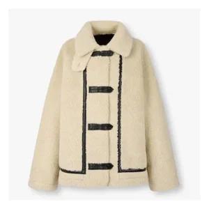 스튜디오톰보이 정가359000 신세틱 레더 배색 무스탕 9165461881 309705