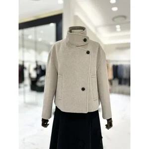 모조에스핀 하이넥 숏코트 J244MSF014