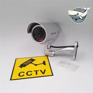 가짜 CCTV 카메라 모형 LED 보안 실내외 방범 감시 태양열 건전지 도둑 실외 가짜 가짜cctv