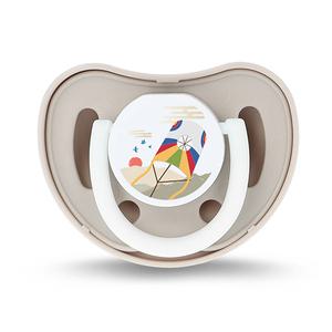 쁘띠누베 실리콘 패션 공갈 젖꼭지, 연, 2단계, 크림베이지, 1개