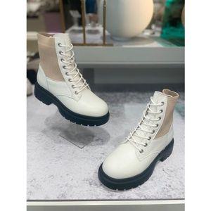 [갤러리아] 고세 데일리 여성 초경량 골지스판포인트 워커부츠 GZA3F114IV 아이보리 5cm