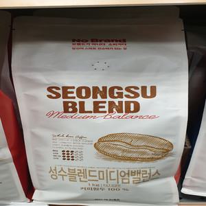노브랜드 성수블렌드 미디엄밸런스1kg 2개