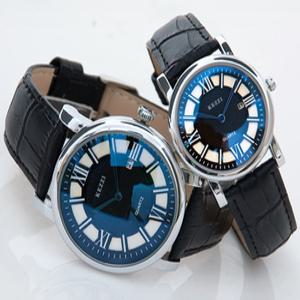 아날로그형 특이한 근무 시계 로마숫자 커플 원형 깔끔한 손목 가죽줄 독특한 단정한