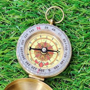 [BZI2LMMO_51DJ]금색 야간용 등산나침반 소품 미니나침반