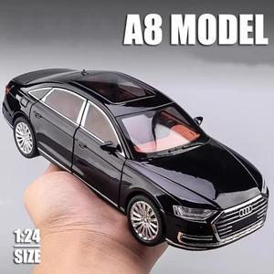 다이캐스트 모형 피규어 자동차 비행기1:24 AUDI A8 장난감 모델 소형    차량용 합금 다이캐스트 6 도어