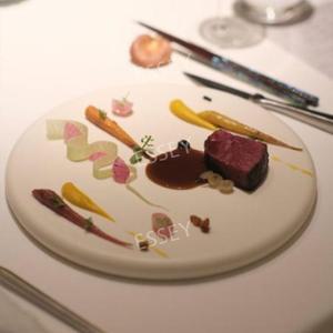 원형 그릇 도자기 접시 플레이팅 프랑스 이색 프렌치 피자 음식점 레스토랑 양식 분자요리