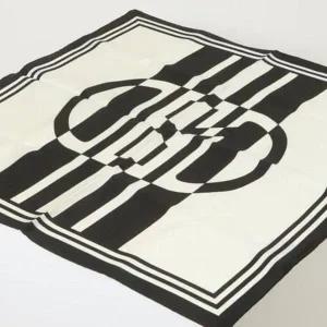 [헤지스](대구신세계)[스테디셀러][SILK100%] 블랙앤화이트 H20 사각 실크 스카프 HISC6E701BK