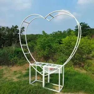 철 하트 모양 브래드 장식 랙 종이 가구 조형물